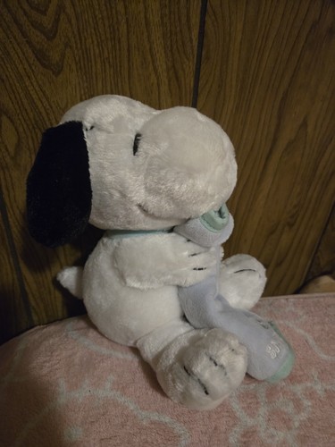 Peanuts Snoopy 8" Holding Blue Baby Blanket Plush Stuffed Cuddly Crib Doll EUC