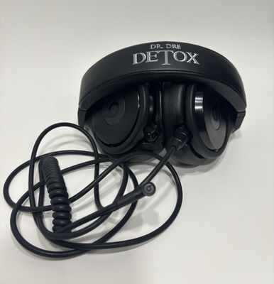 Monster Beats By Dr. Dre Pro DETOX Limited Edition Over the Ear
