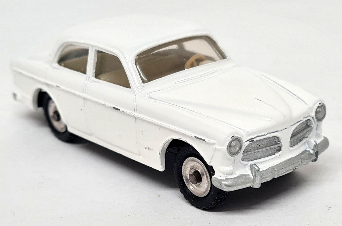 Dinky 184, Volvo 122s - Free Price Guide & Review