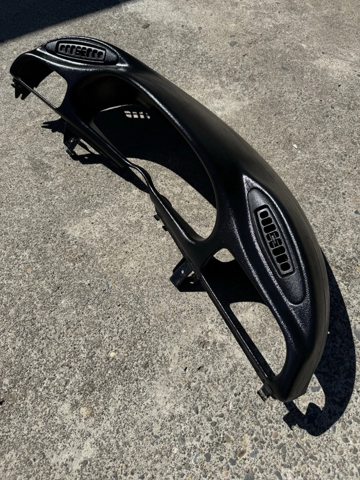 Chevrolet Camaro RS SS Z28 1993 1994 1995 1996 tablero calibre cuadro moldura bisel Foto 2 de 4