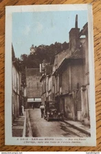 Bar sur Seine (Aube) - Rue des Fossés - L'Horloge dans une Ruine de l'ancien cha