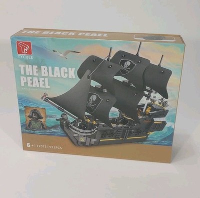 TYCOLE The Black Pearl Inspired Pirate Ship Building Blocks Kit- 921 Pieces