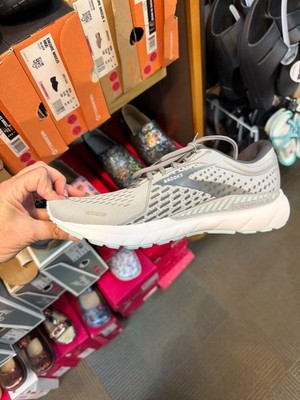 Size 12 - Brooks Adrenaline GTS 21 Oyster Alloy W
