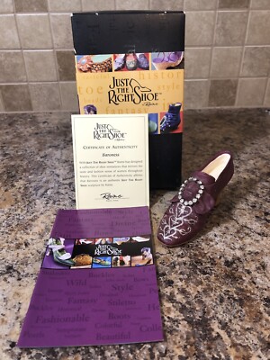 Just The Right Shoe Baroness Circa  1760 Raine Willitts Designs Vintage 1999 COA