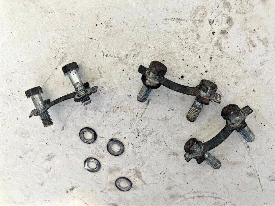 Suzuki GN 250 Front Brake Disc Mounting Bolts ( 1982-1997 ) - Image 2 of 2