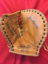 Wilson A2000 A2781 1st base TRU-TRAP GLOVE Made in USA - Never been used VINTAGE