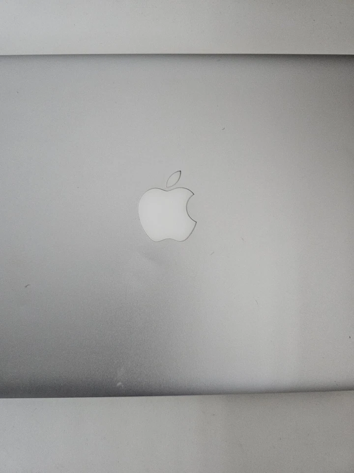 Apple MacBook Pro 13.3 Inch 2011 - Image 3 of 4