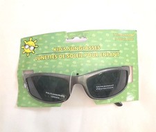 Kid's Sunglasses Graphite Gray Ultraviolet Protection NEW 