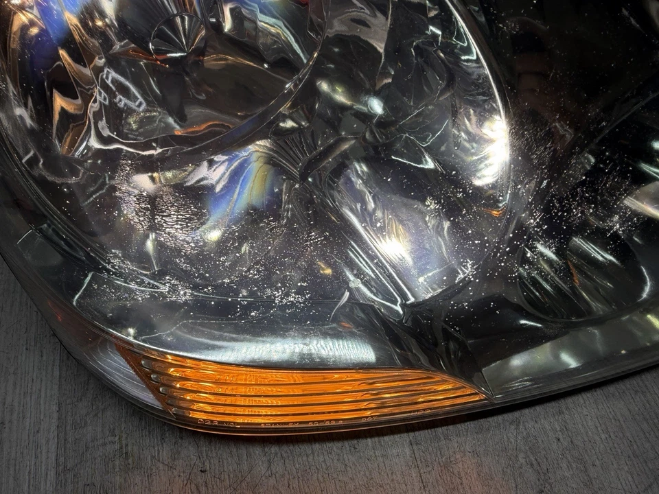 2001 2002 2003 Lexus LS430 Passenger Side Right RH Xenon HID Headlight OEM (L16) - Image 2 of 4