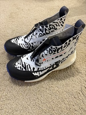 7 M/ 8 W - ADIDAS BY STELLA MCCARTNEY X TERREX FREE HIKER GORE-TEX SHOES, White.