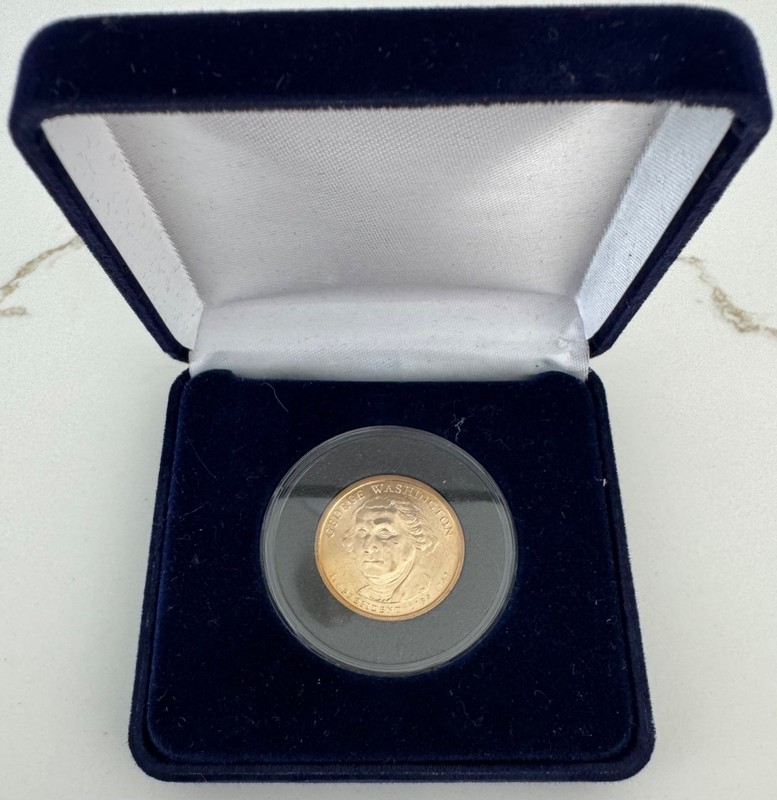 American Mint 1st President George Washington $1 Coin in Presentation Box