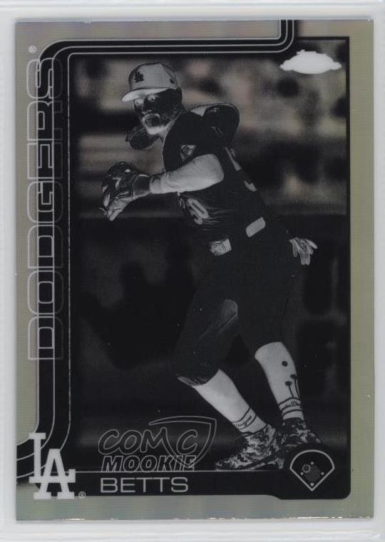 2025 Topps Chrome Negative Refractor Mookie Betts #50 3c2