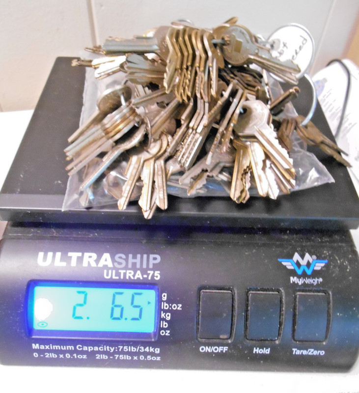 Huge Vintage Lot 1935-66 Chevy GM Keys Briggs Stratton Most w Numbered Knockouts