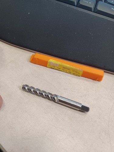 Hertel Spiralflöte Tp M6X1,00 Rough End 3Flöte Schaftfräser - Bild 4 von 9