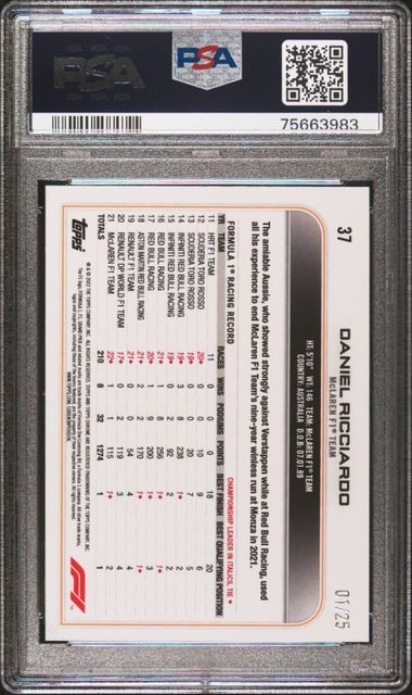 2022 TOPPS CHROME FORMULA 1 #37 DANIEL RICCIARDO ORANGE CHECKER FLAG /25 PSA 10 view 2