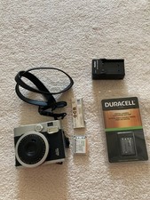 Fujifilm Instax Mini 90 Neo Classic fotocamera pellicola istantanea + 3 batterie + 6 fotogrammi