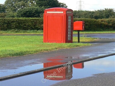 Foto 6x4 Telefonzelle und Säulenbox Stoke Bardolph beide scheinen in go zu sein um 2009