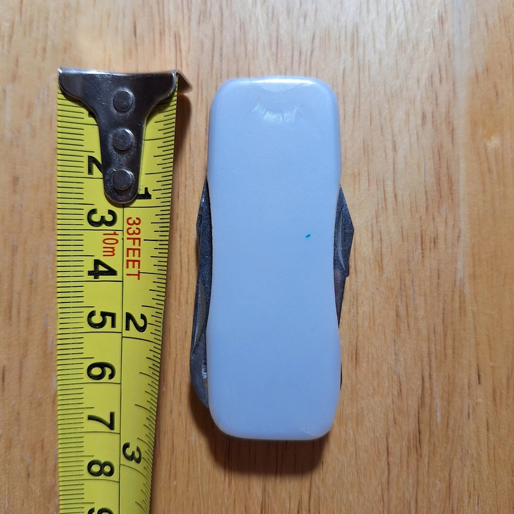 Compact Multifunctional Pocket Knife with Multiple Tools Compact Multifunctional Pocket Knife with Multiple Tools