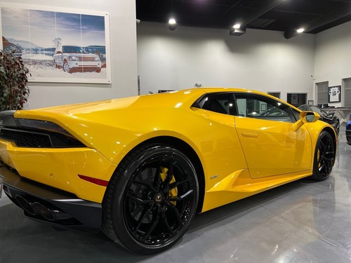 2016 Lamborghini Huracan LP 610-4 Carbon Ceramic Brakes / LNB Exhaust Upgra - Picture 37 of 40