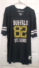 Buffalo Wild Wings BW3 Football Jersey 82 Sports Bar Bartender Large "WILL"