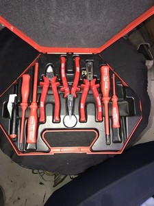 Heyco Insulated VDE Insulated Red 7 Piece Tool Set . Missing 1 Piece Electrician
