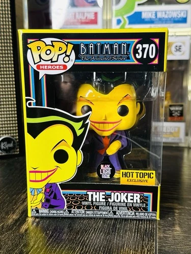 Funko Pop! Vinyl DC The Joker #370 Black Light GITD - Hot Topic Exclusive W/ Pro
