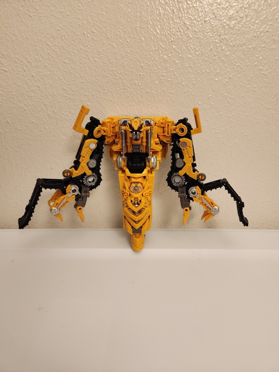 Isaac Dong スタジオシリーズ デバステーター スキップジャック