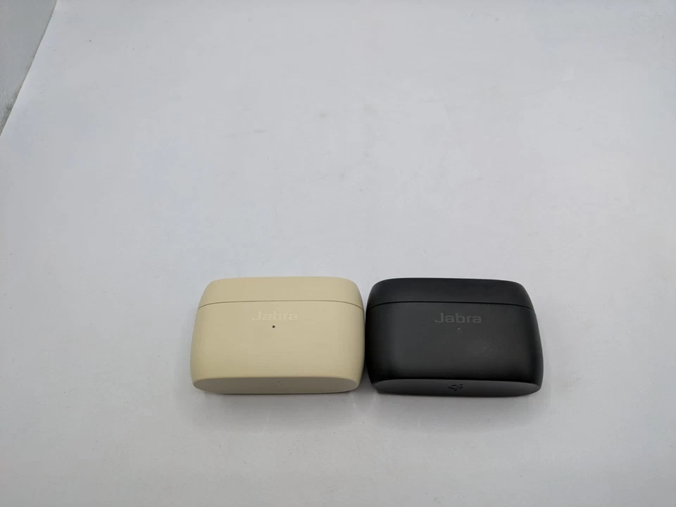 Jabra Elite 5 In-Ear-Bluetooth Kopfhörer Ladecase NUR LADECASE! Schwarz/Beige