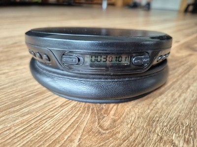 Discman Philips EXP2546 mit passender Gürteltasche
