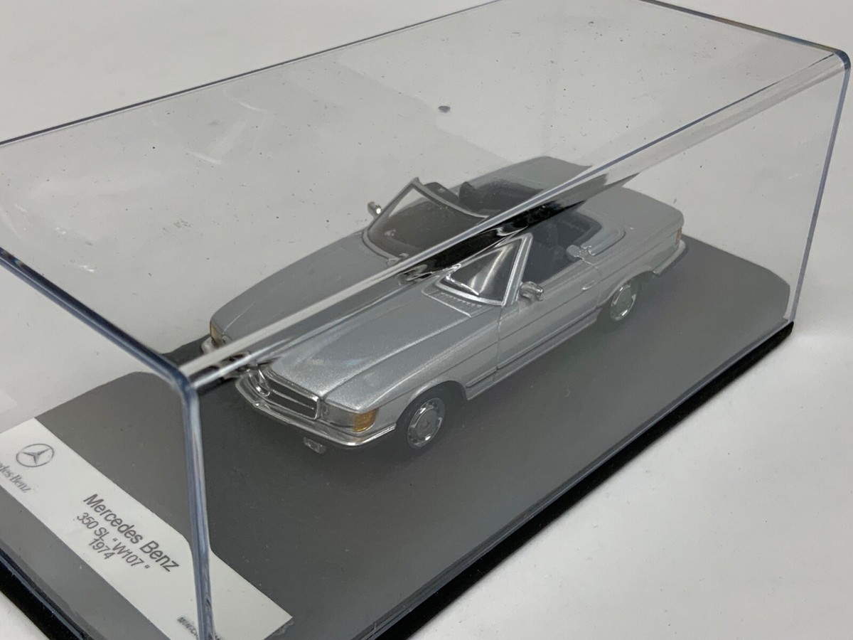 1/43 Minichamps Mercedes Benz 350 SL W107 from 1974 Silver Leather