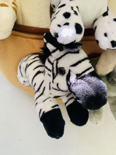 Unipak Arca de Noé con 5 Animales de Peluche Juego Suave León Cebra Jirafa Elefante - Imagen 8 de 17