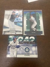 Ichiro 2005 Absolute Blue 2015 Prizm & 2016 Chasing 3K