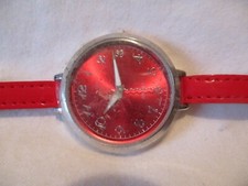 Wristwatch Red Buckle Band Silver Toned Round Face Minimalist Stylish