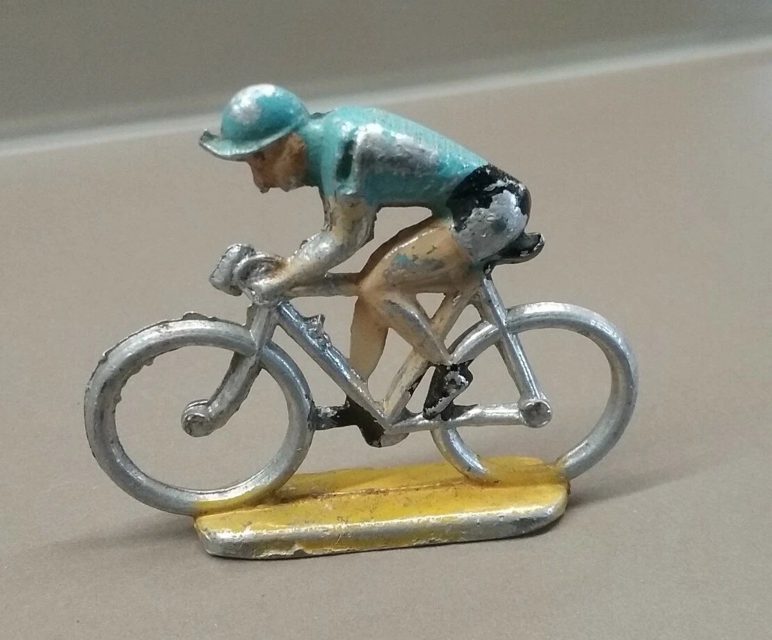Lot De 5 Insignes Vintage Cyclisme - Récompenses, Souvenirs De Course Vélo - Occasion