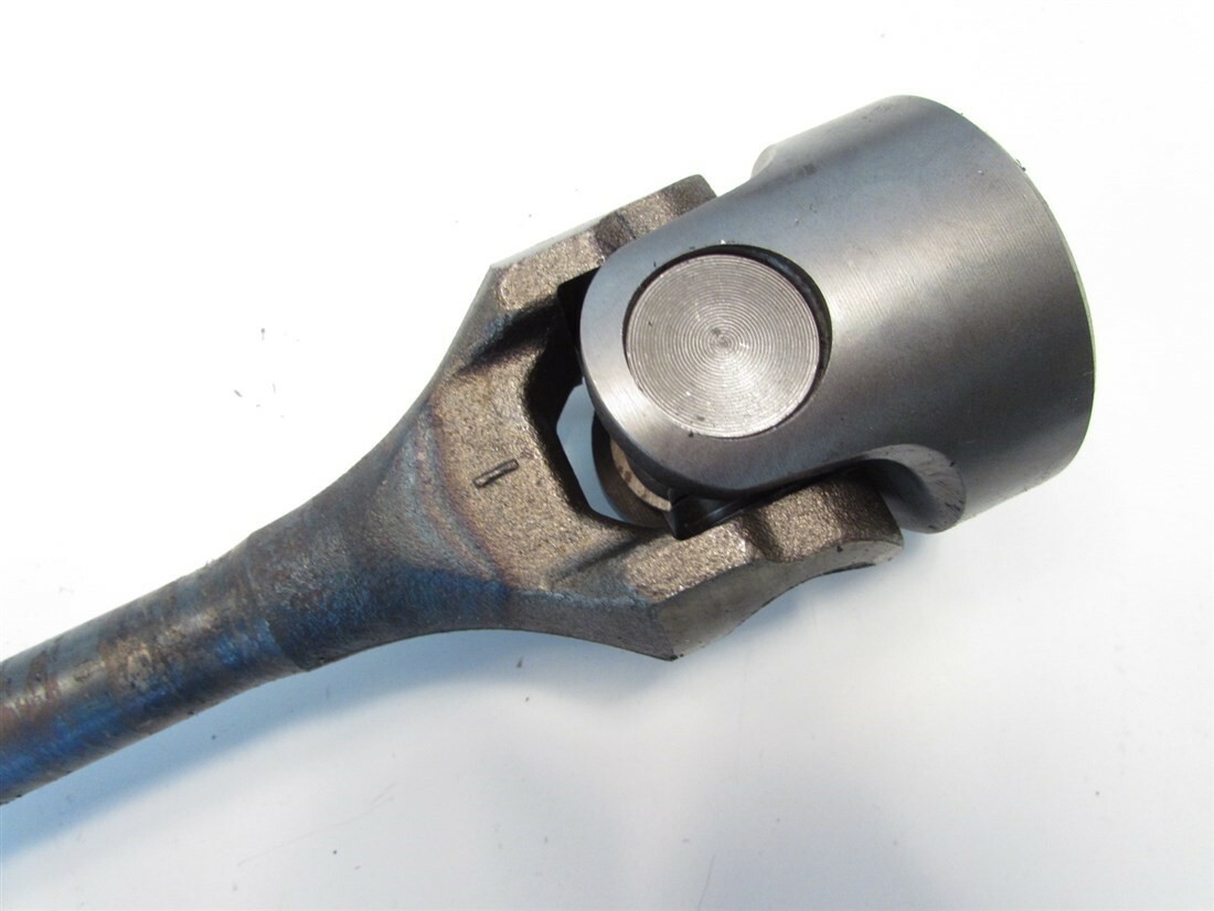 DRIVE SHAFT U JOINT UNIVERSAL ZG1000A CONCOURS 86-06 87 88 89 90
