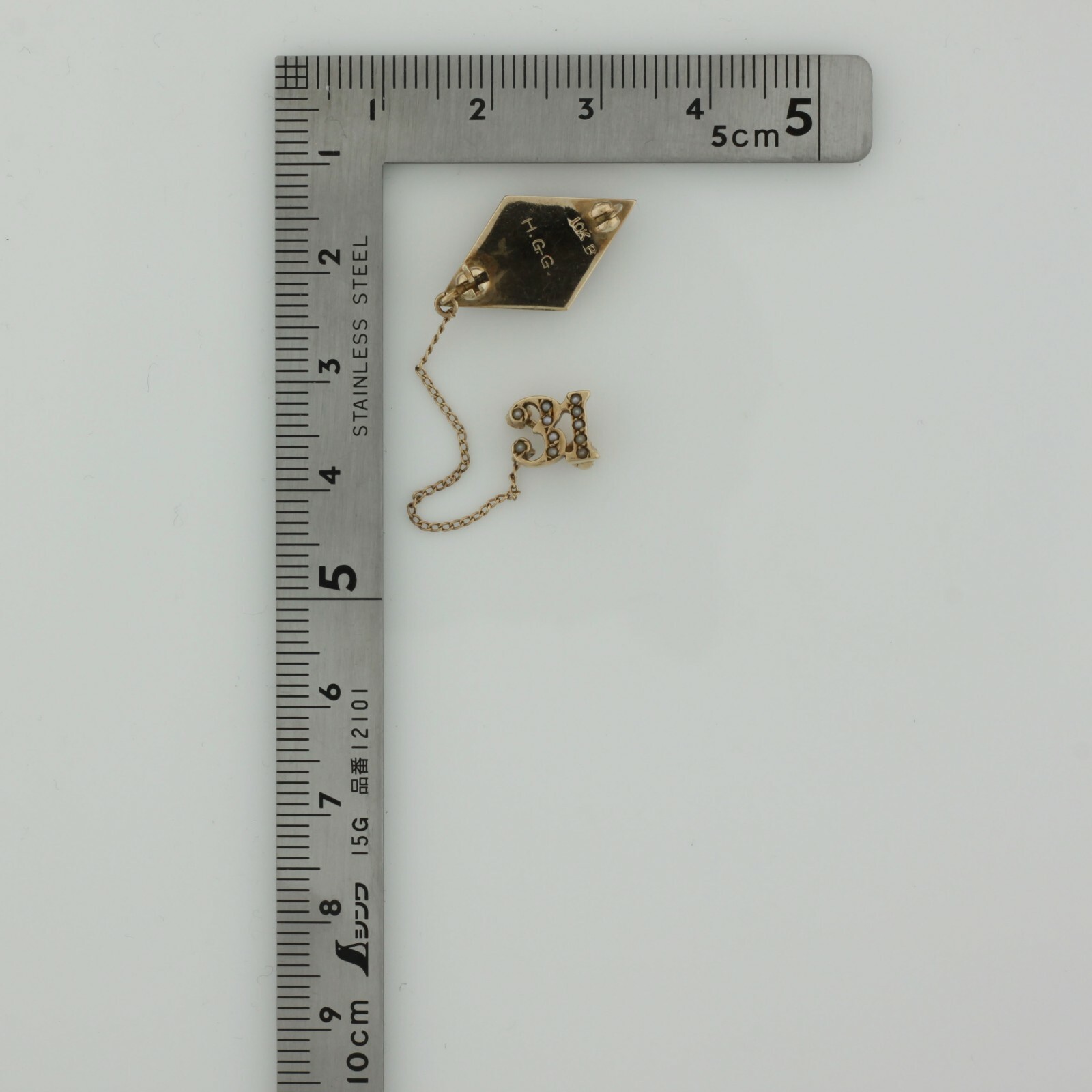 Picture 4 of 5
