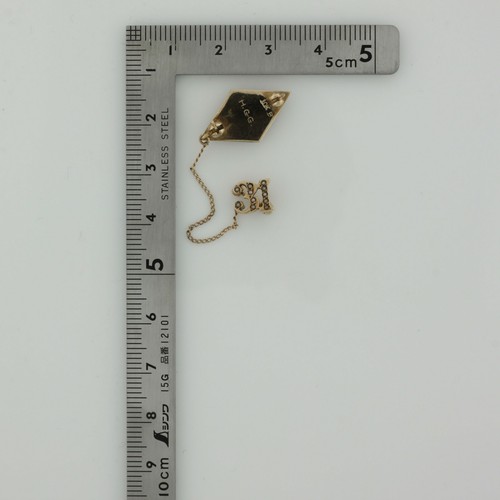 10K YG Fouled Anchor Pledge Pin with Seed Pearls & Black Onyx Circa 1930 - Picture 4 of 5