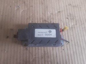 Volkswagen Antennenverstärker Modul 1K6035570F Bj 2006