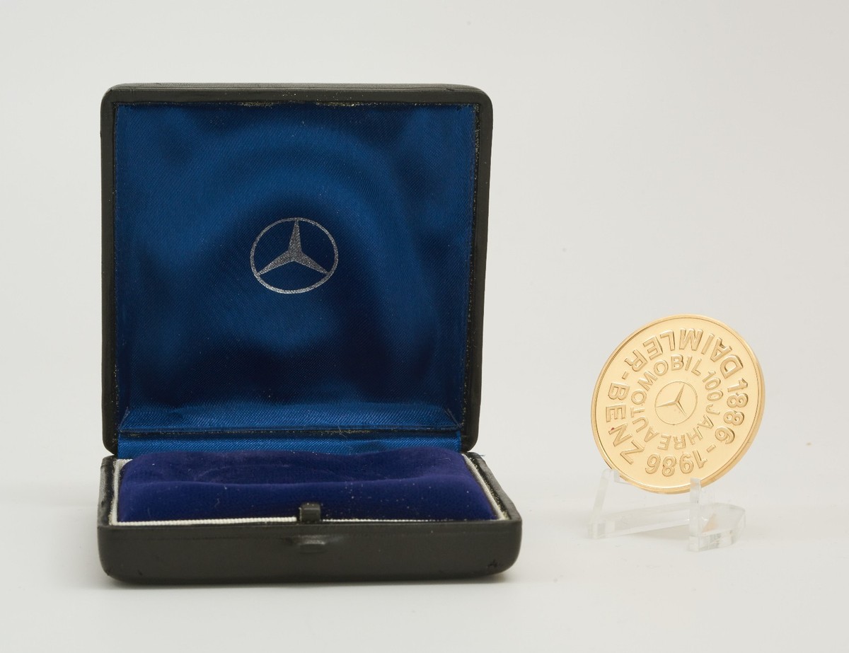 本 Mercedes-Benz 1886-1986 記念ボックス
