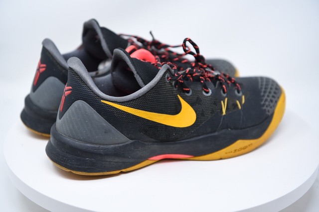 kobe bryant 12 shoes