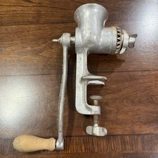 Vintage Universal #2 Meat Grinder Made In USA