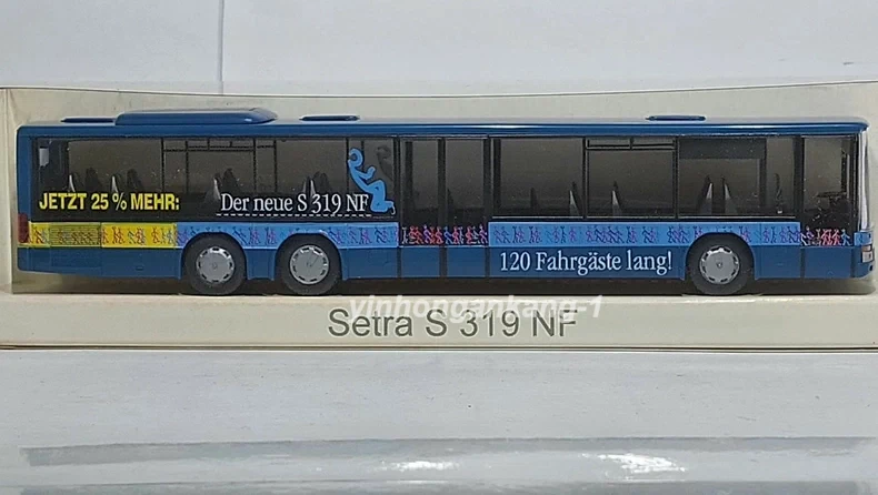 1/87 Rietze 15m Setra original factory paint three-axle bus model - Image 3 of 3