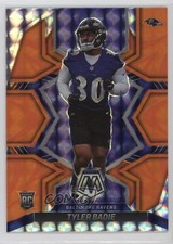 2022 Panini Mosaic Rookies Reactive Orange Mosaic Prizm Tyler Badie #354 11n2