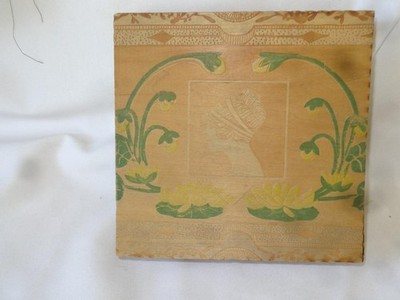 ANTIQUE PYROGRAPH WOOD HANDKERCHIEF BOX