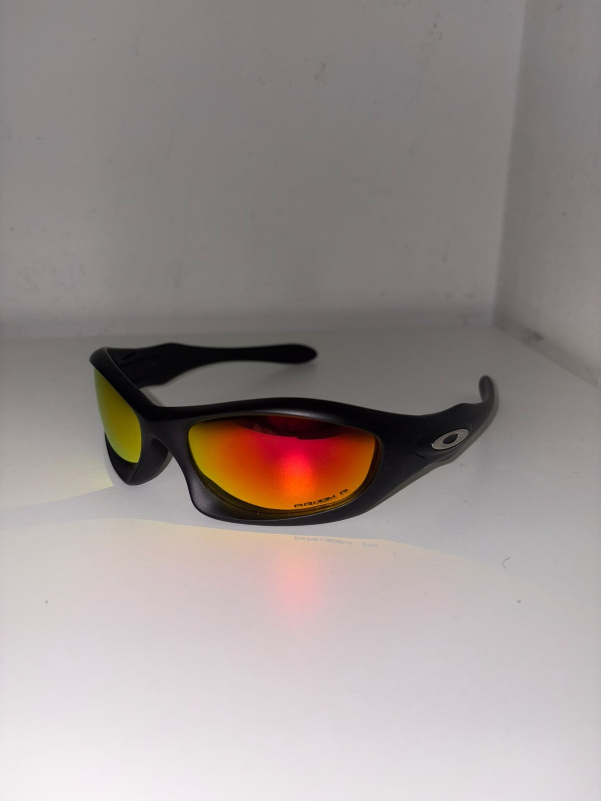 Oakley Monster Hund Sonnenbrille schwarzes Gestell PRIZM orange rote Gläser Vintage