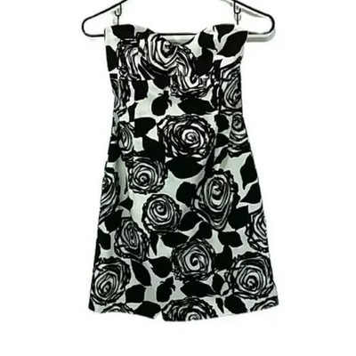 Necessary objects dress size Large cocktail black white