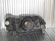 Feu avant (phare) Peugeot 106