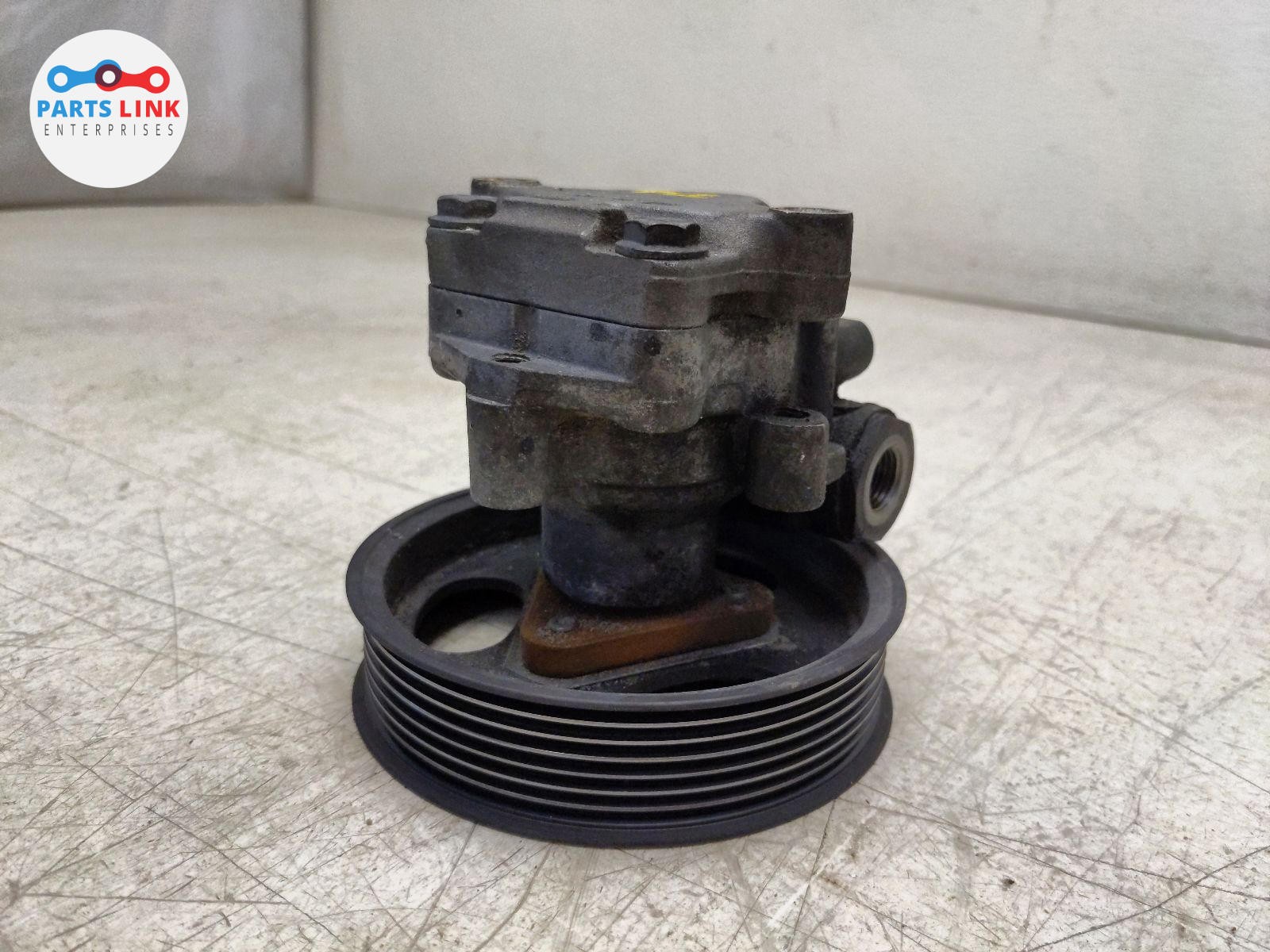 Bentley Continental Flying Spur 2006-2019 Power steering pump