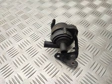 Mercedes-Benz CLA C117 X117 W117 2014 Zusatzwasserpumpe A2118350304 Diesel 130kW Mercedes-Benz CLA C117 X117 W117 2014 Zusatzwasserpumpe A2118350304 Diesel 130kW