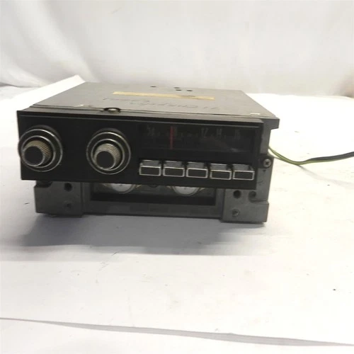 VINTAGE 70-73 CHRYSLER NEWPORT 300 MOPAR #3501163 MOTOROLA UNTESTED AM/FM RADIO